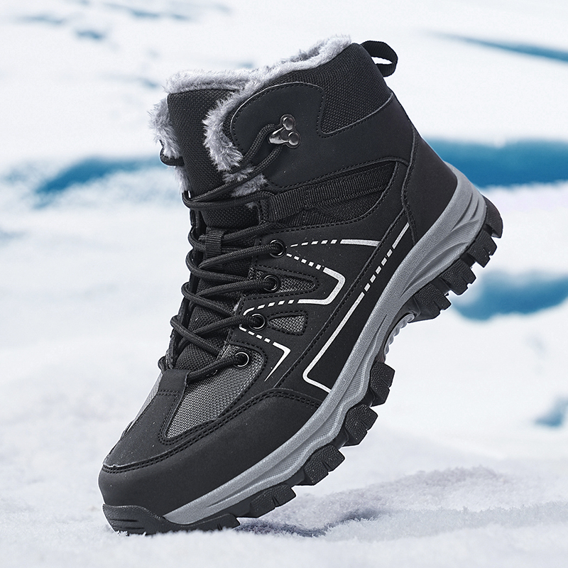 Outdoor Lighting Round - Sepatu Hiking Luar Ruangan Pasangan Musim