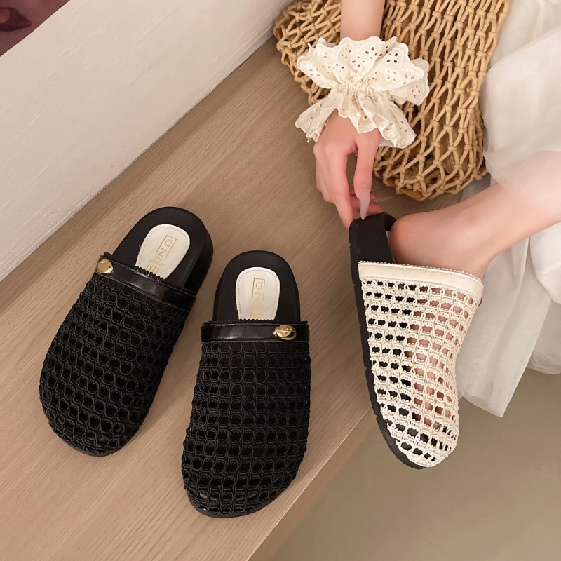 Outdoor Lighting Round - Sepatu Wanita Model Mules Warna Solid